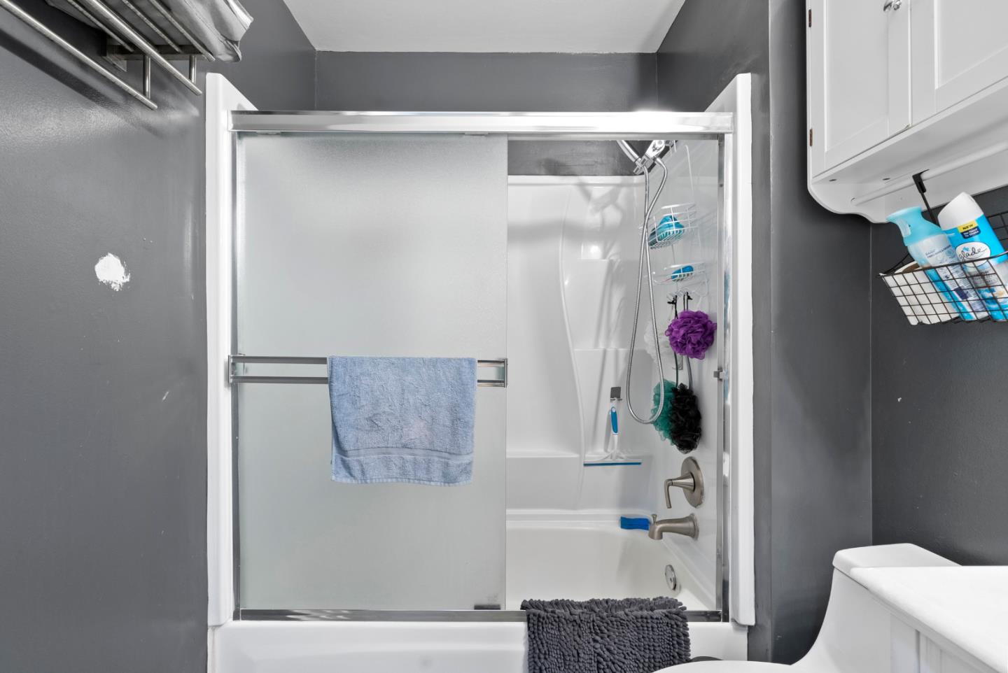 Detail Gallery Image 11 of 37 For 20917 Locust St #D,  Hayward,  CA 94541 - 2 Beds | 1/1 Baths