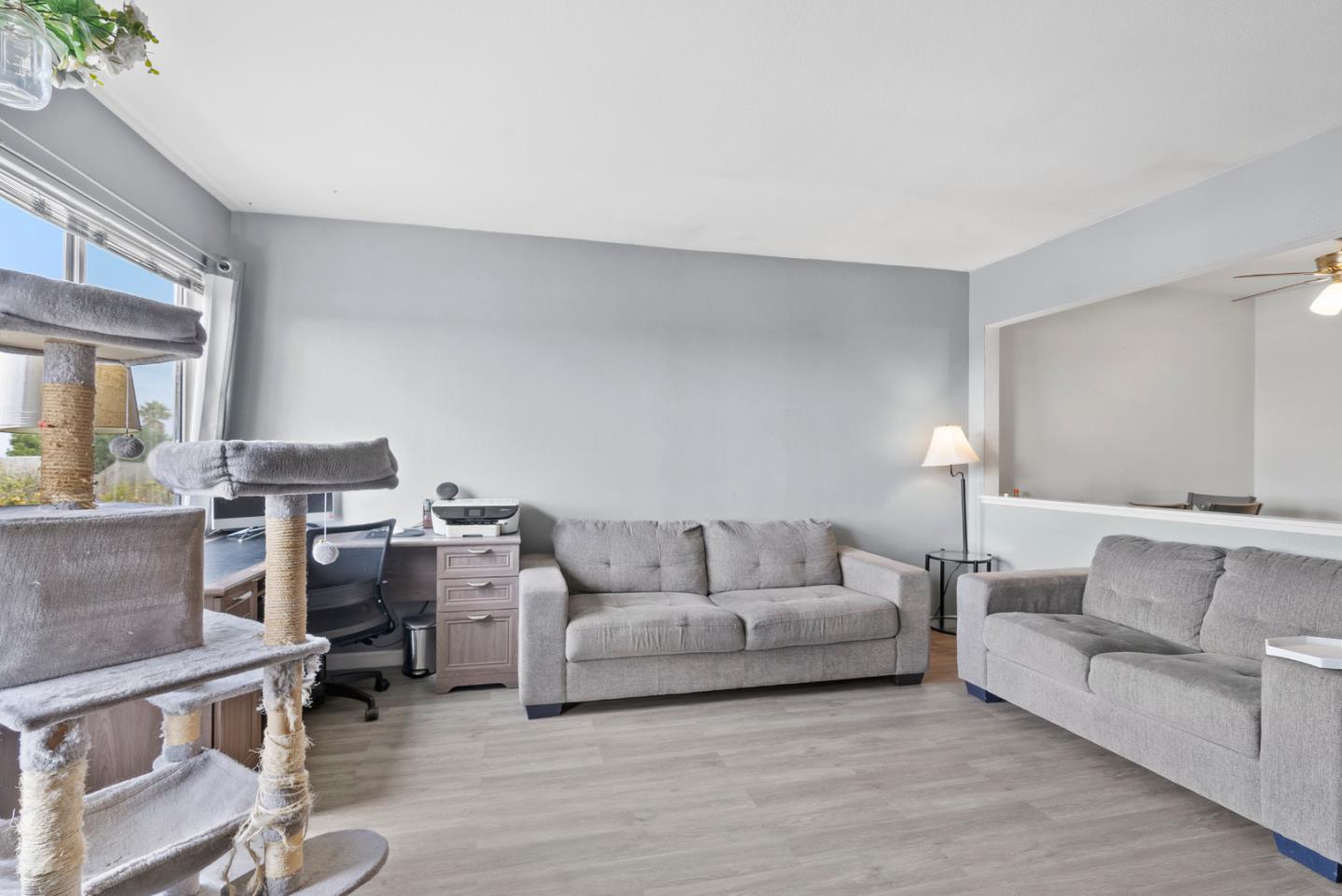 Detail Gallery Image 26 of 37 For 20917 Locust St #D,  Hayward,  CA 94541 - 2 Beds | 1/1 Baths