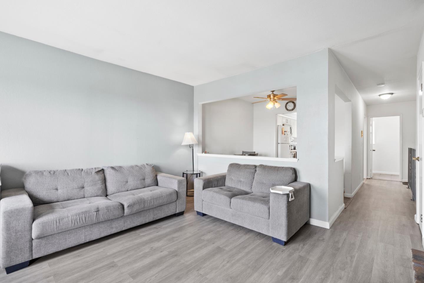 Detail Gallery Image 27 of 37 For 20917 Locust St #D,  Hayward,  CA 94541 - 2 Beds | 1/1 Baths