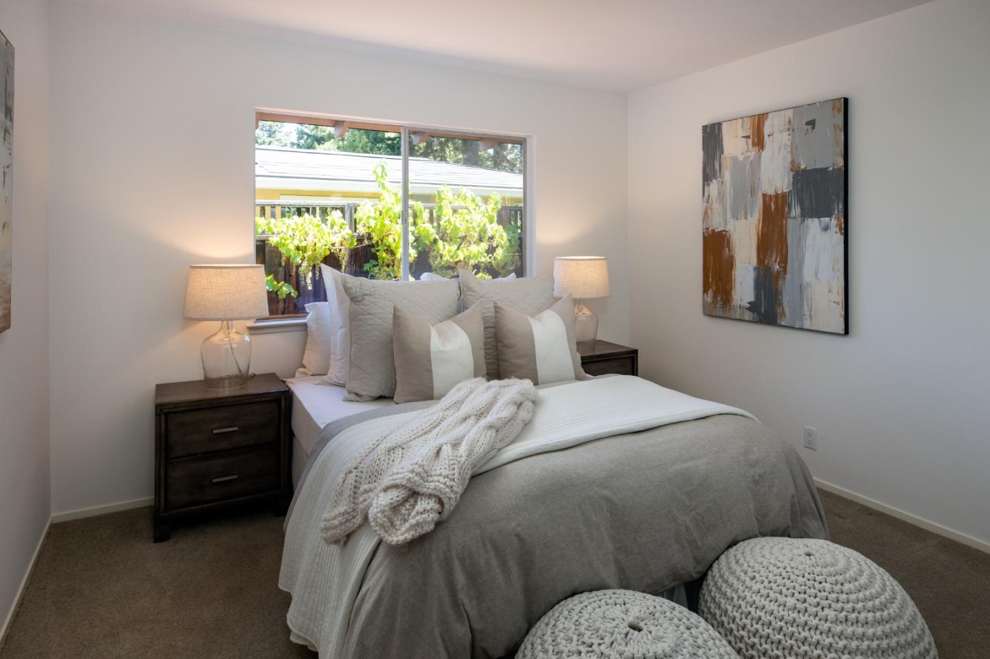 Detail Gallery Image 16 of 25 For 369 Lennox Ave, Menlo Park,  CA 94025 - 4 Beds | 3/1 Baths