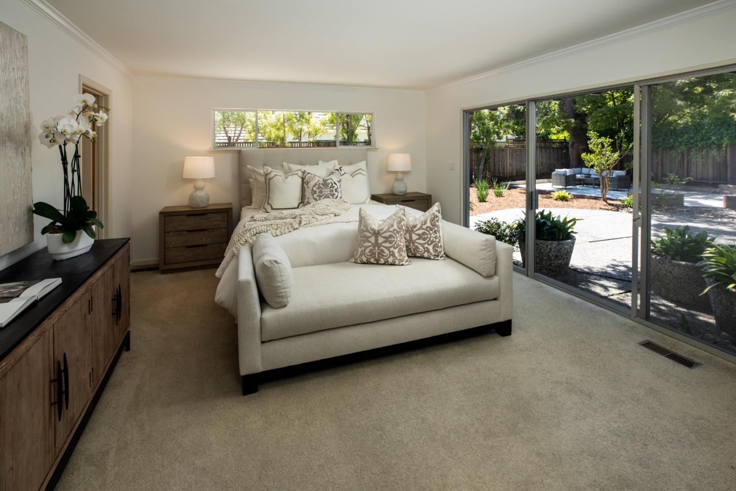 Detail Gallery Image 17 of 25 For 369 Lennox Ave, Menlo Park,  CA 94025 - 4 Beds | 3/1 Baths