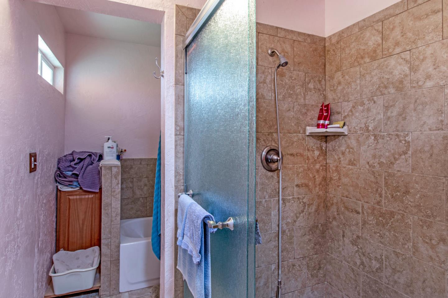 Detail Gallery Image 10 of 65 For 125 Springfield Rd, Moss Landing,  CA 95039 - 4 Beds | 4 Baths