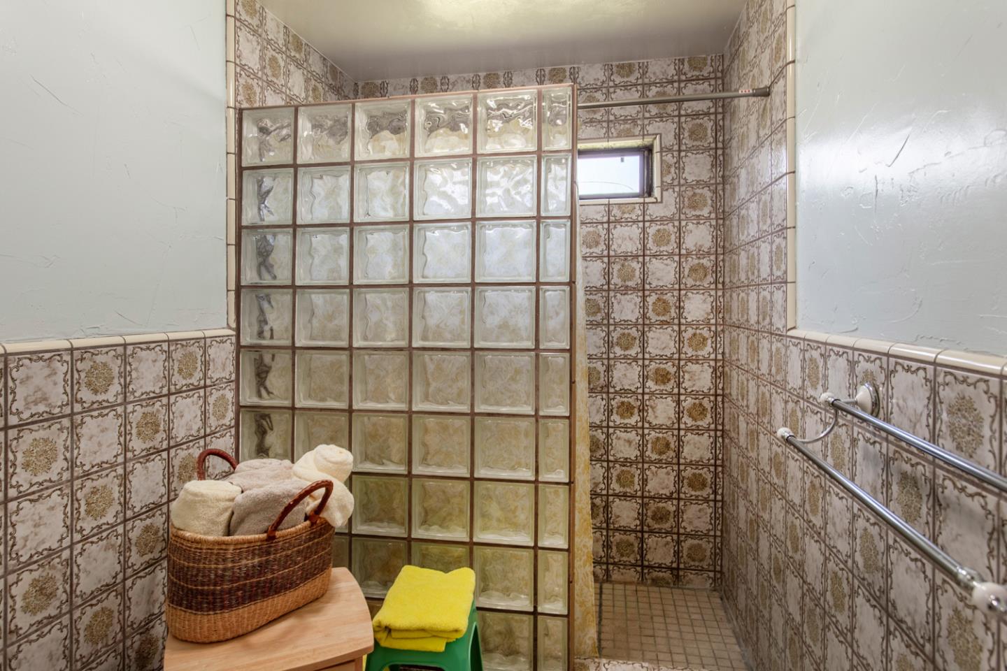 Detail Gallery Image 16 of 65 For 125 Springfield Rd, Moss Landing,  CA 95039 - 4 Beds | 4 Baths