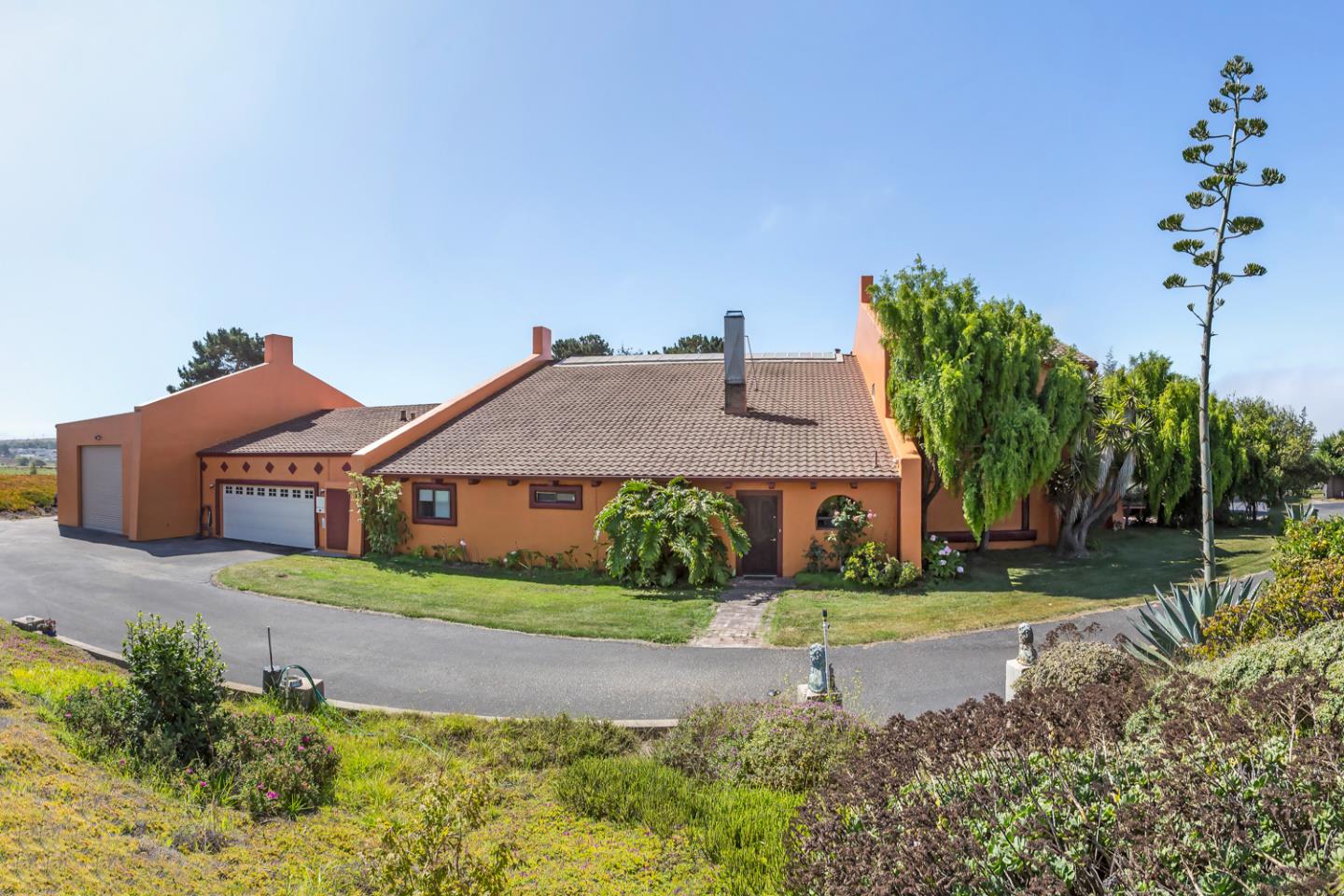 Detail Gallery Image 31 of 65 For 125 Springfield Rd, Moss Landing,  CA 95039 - 4 Beds | 4 Baths