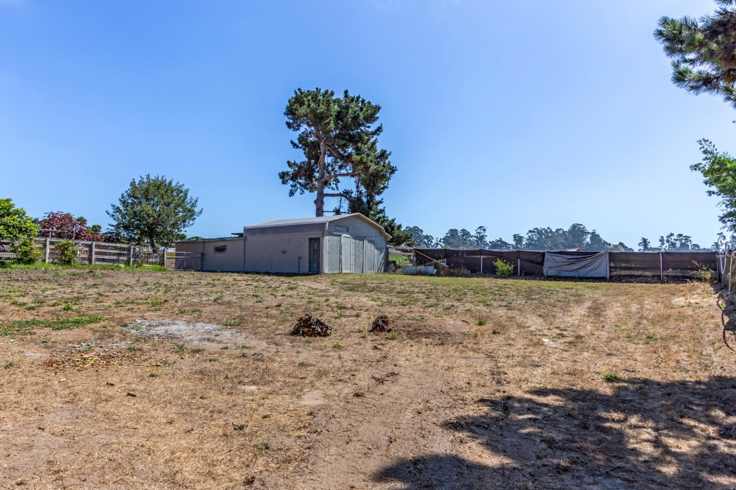 Detail Gallery Image 41 of 65 For 125 Springfield Rd, Moss Landing,  CA 95039 - 4 Beds | 4 Baths