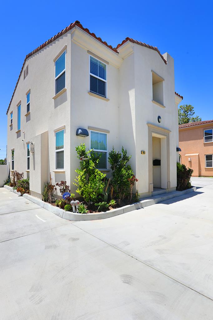 Detail Gallery Image 2 of 41 For 7603 23rd St, Westminster,  CA 92683 - 4 Beds | 4 Baths