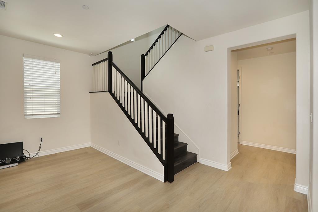 Detail Gallery Image 23 of 41 For 7603 23rd St, Westminster,  CA 92683 - 4 Beds | 4 Baths