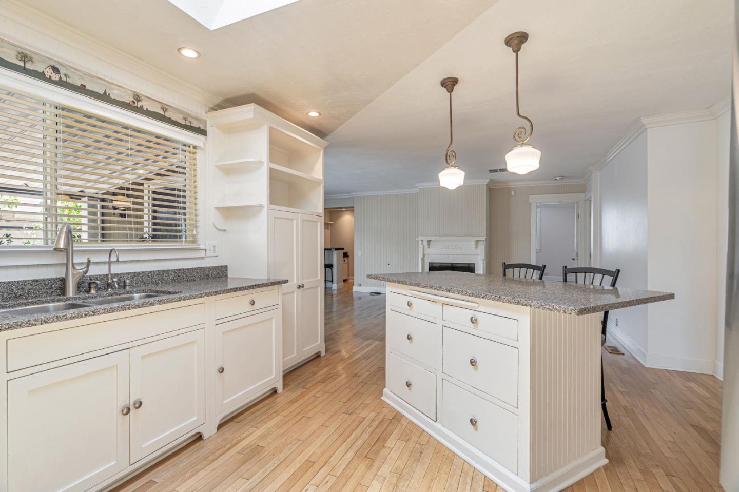 Detail Gallery Image 13 of 41 For 35 Quail Hollow Dr #35,  San Jose,  CA 95128 - 2 Beds | 2 Baths