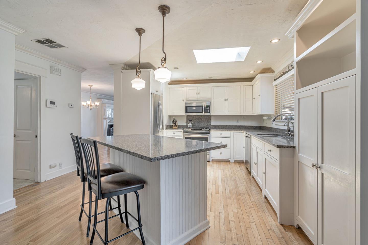 Detail Gallery Image 15 of 41 For 35 Quail Hollow Dr #35,  San Jose,  CA 95128 - 2 Beds | 2 Baths