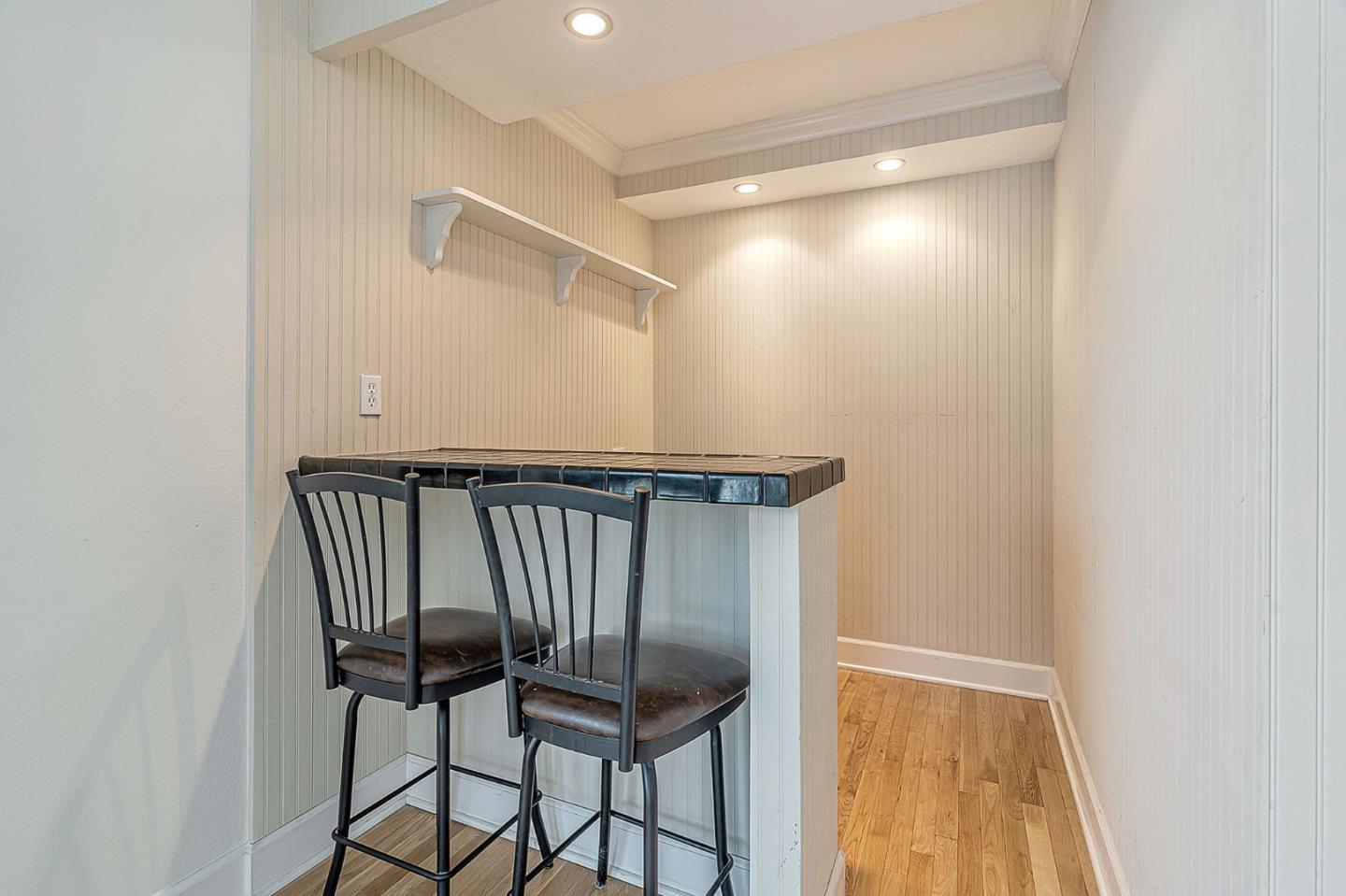 Detail Gallery Image 17 of 41 For 35 Quail Hollow Dr #35,  San Jose,  CA 95128 - 2 Beds | 2 Baths