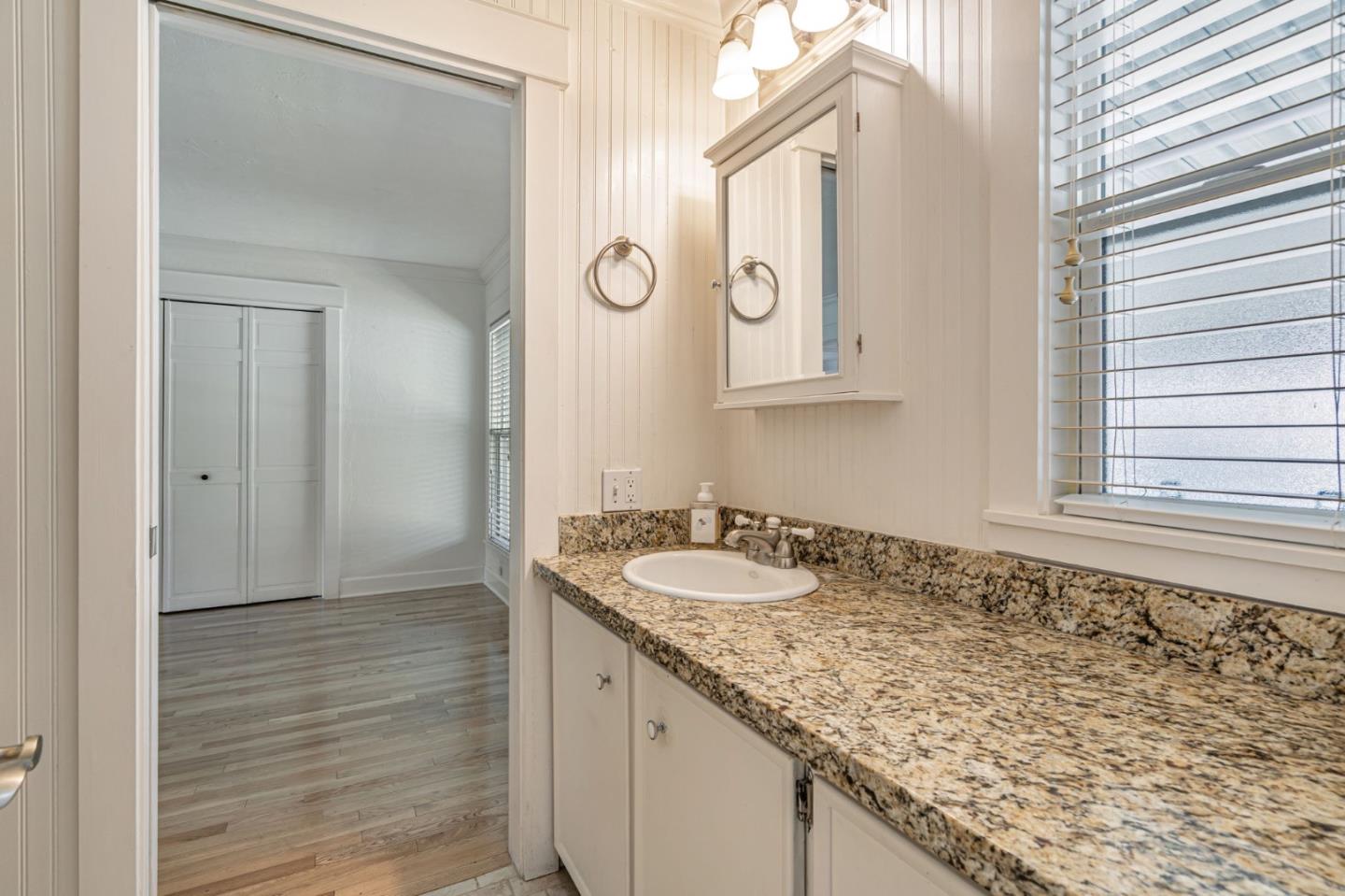 Detail Gallery Image 32 of 41 For 35 Quail Hollow Dr #35,  San Jose,  CA 95128 - 2 Beds | 2 Baths