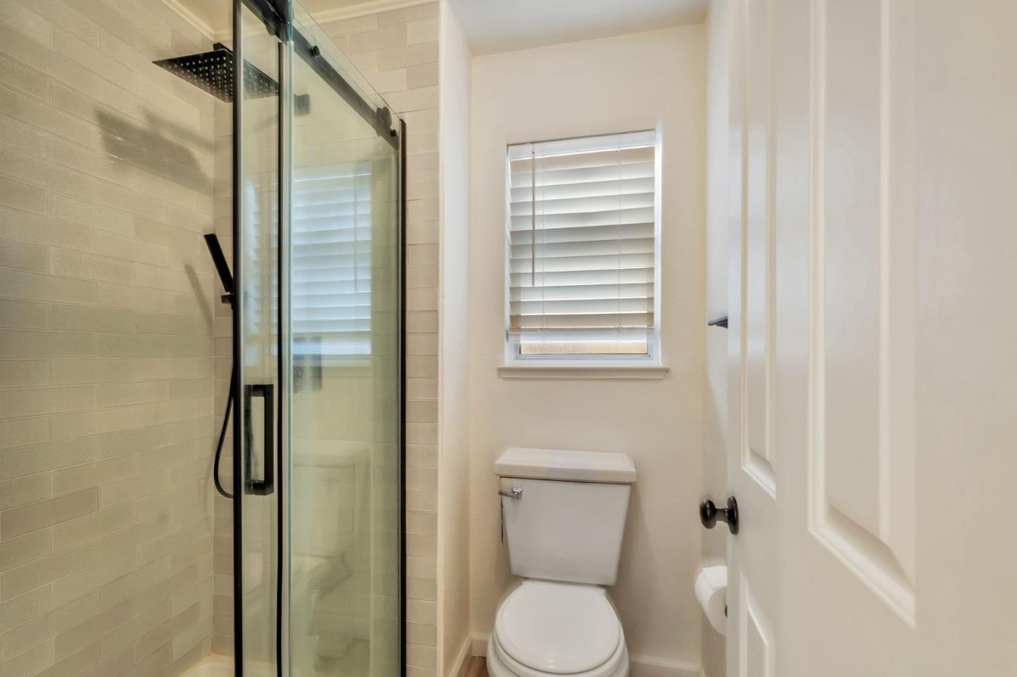 Detail Gallery Image 27 of 30 For 206 Laurelwood Cir, Manteca,  CA 95336 - 2 Beds | 2 Baths