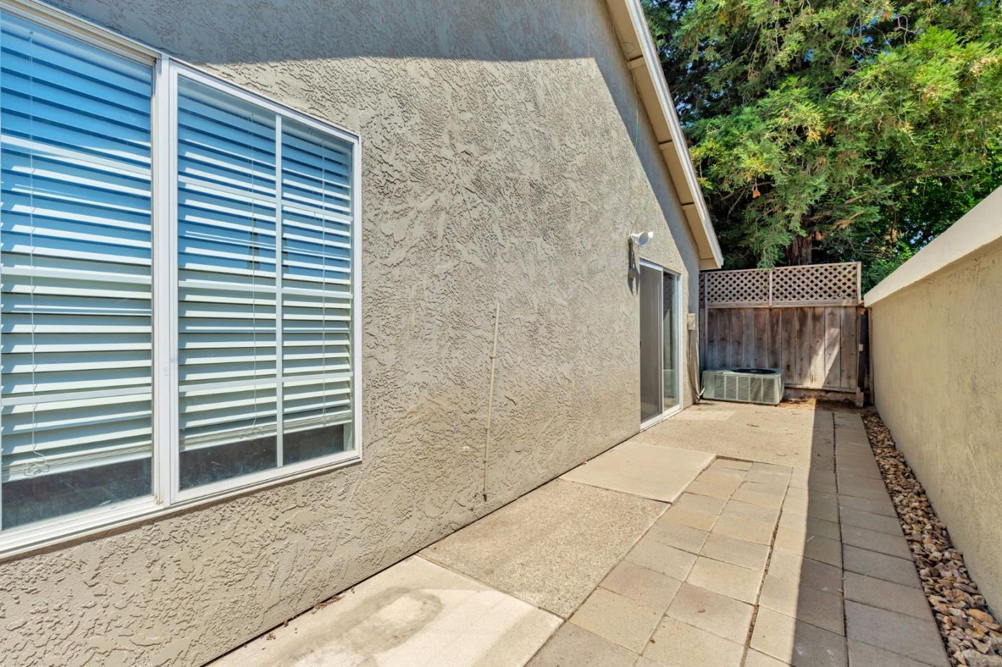 Detail Gallery Image 30 of 30 For 206 Laurelwood Cir, Manteca,  CA 95336 - 2 Beds | 2 Baths