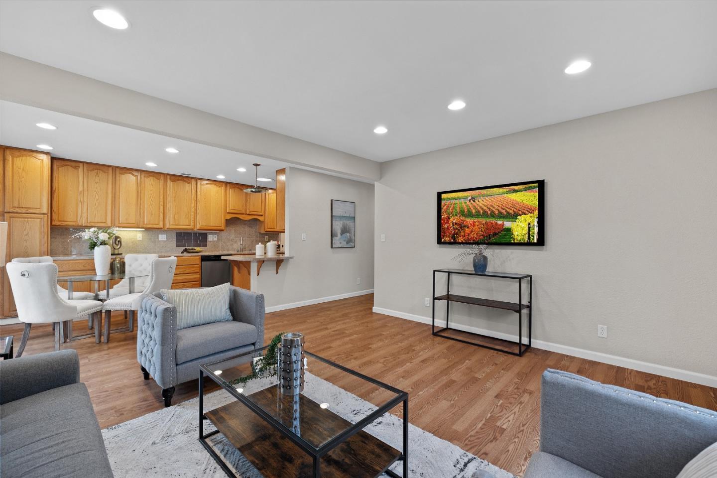 Detail Gallery Image 11 of 49 For 43270 Newport, Fremont,  CA 94538 - 3 Beds | 2 Baths