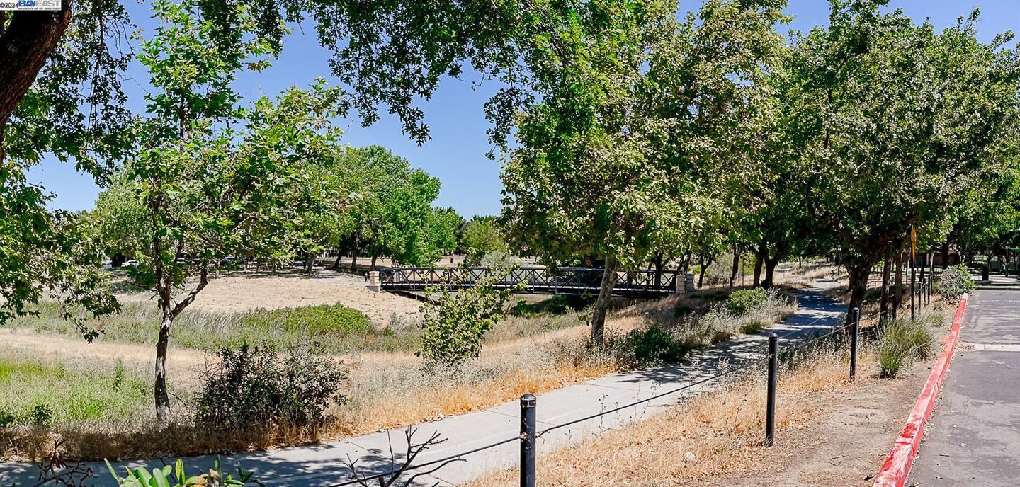 Detail Gallery Image 36 of 37 For 233 S Yucatan Pl, Mountain House,  CA 95391 - 3 Beds | 2/1 Baths