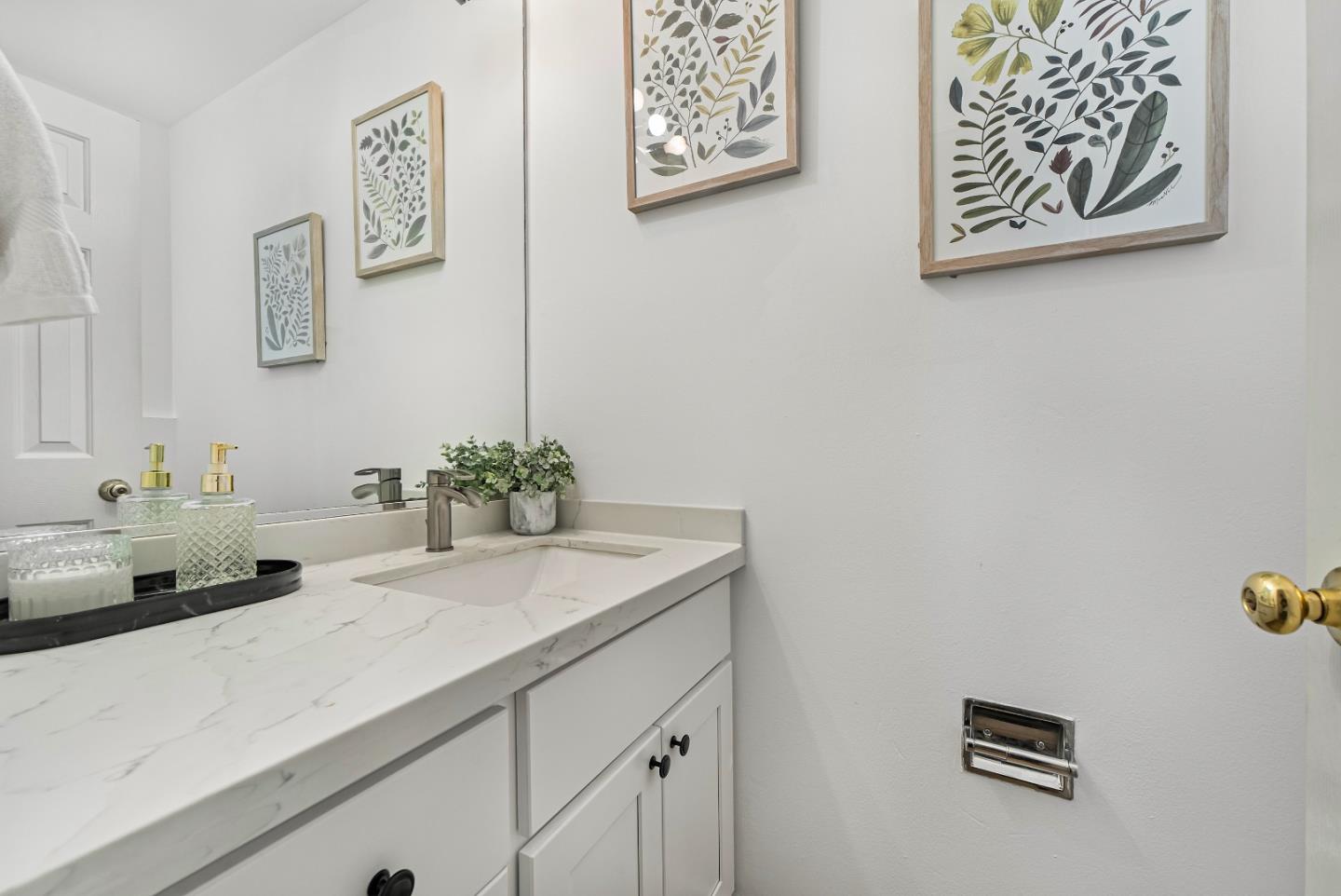 Detail Gallery Image 19 of 35 For 7130 Rainbow Dr #2,  San Jose,  CA 95129 - 2 Beds | 1/1 Baths