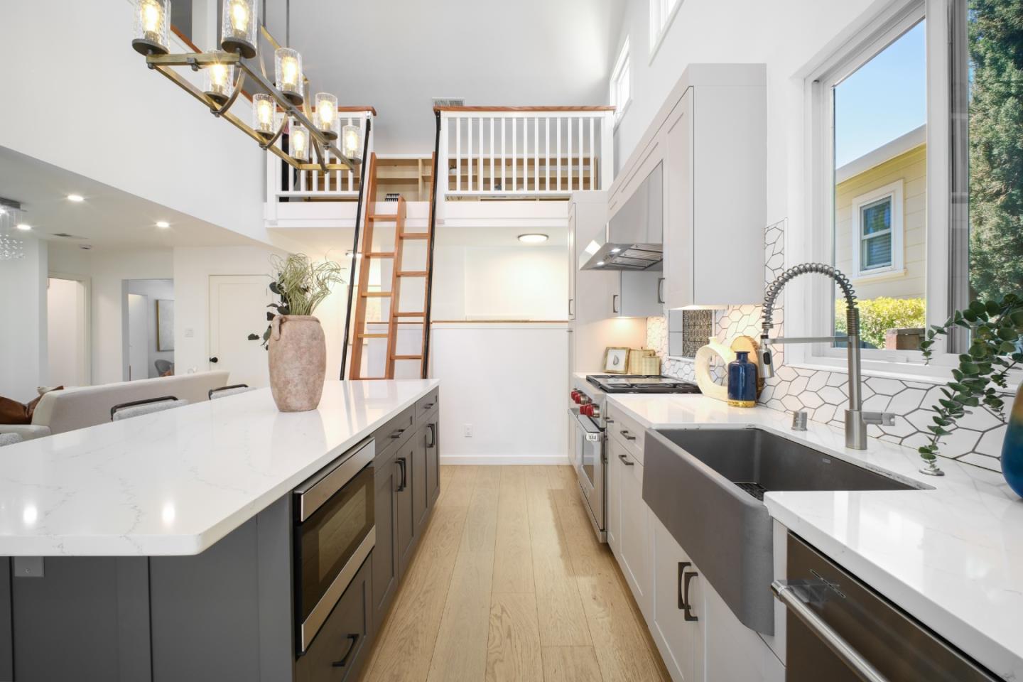Detail Gallery Image 29 of 101 For 230 San Mateo Ave, Los Gatos,  CA 95030 - 3 Beds | 3/1 Baths