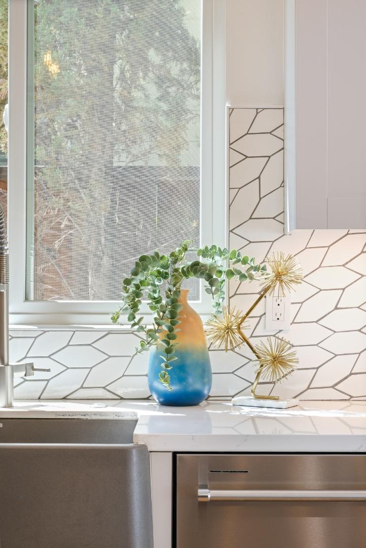 Detail Gallery Image 33 of 101 For 230 San Mateo Ave, Los Gatos,  CA 95030 - 3 Beds | 3/1 Baths
