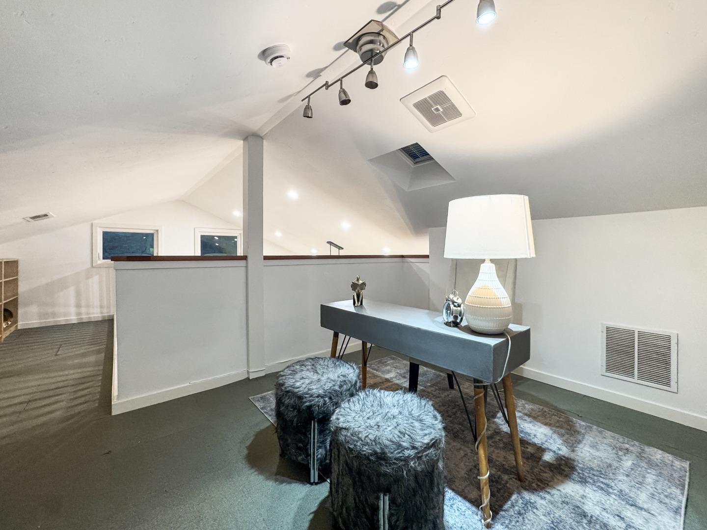 Detail Gallery Image 46 of 101 For 230 San Mateo Ave, Los Gatos,  CA 95030 - 3 Beds | 3/1 Baths