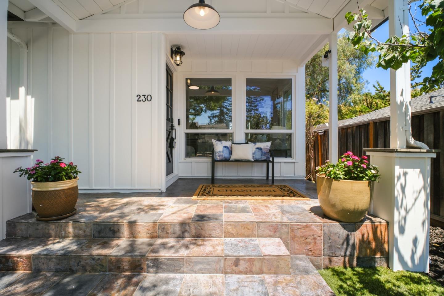 Detail Gallery Image 7 of 101 For 230 San Mateo Ave, Los Gatos,  CA 95030 - 3 Beds | 3/1 Baths