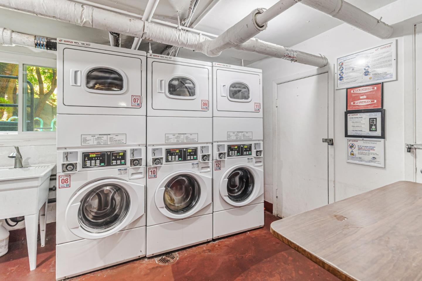 Detail Gallery Image 20 of 27 For 177 N El Camino Real #2,  San Mateo,  CA 94401 - 1 Beds | 1 Baths
