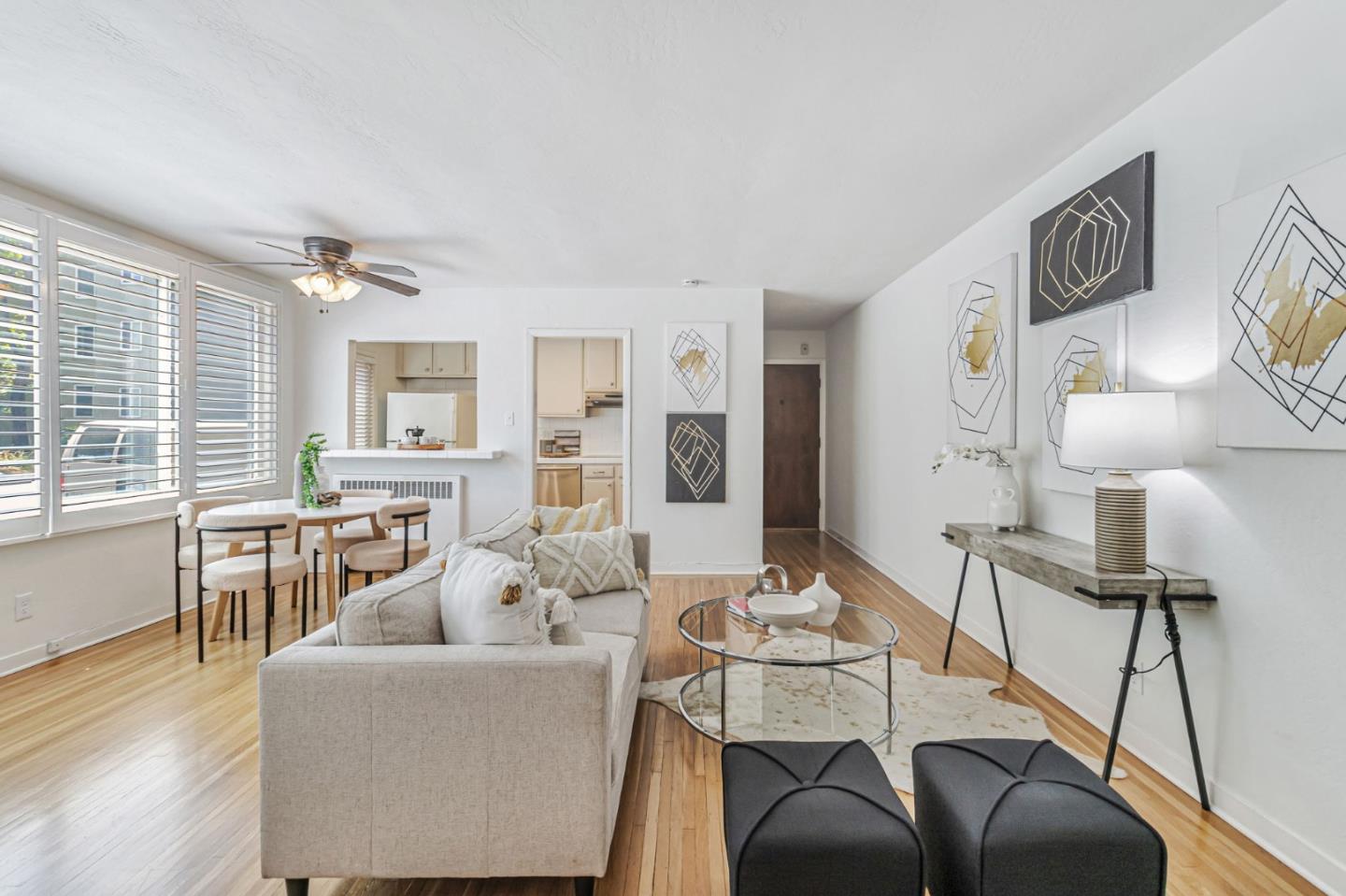 Detail Gallery Image 7 of 27 For 177 N El Camino Real #2,  San Mateo,  CA 94401 - 1 Beds | 1 Baths