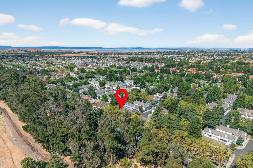 Detail Gallery Image 32 of 38 For 34771 Tuxedo Cmn, Fremont,  CA 94555 - 2 Beds | 1/1 Baths