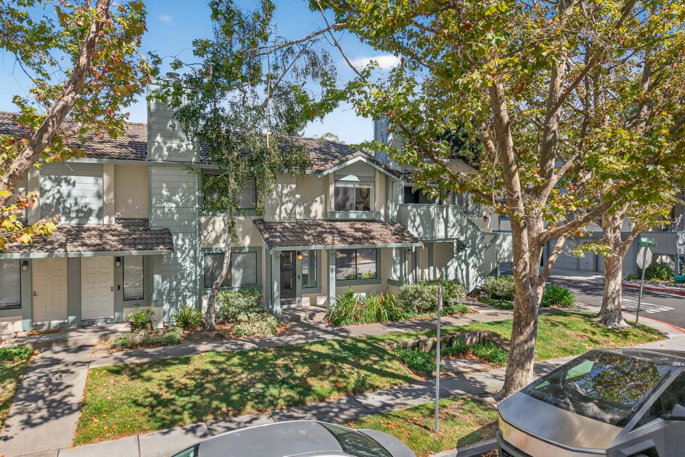 Detail Gallery Image 34 of 38 For 34771 Tuxedo Cmn, Fremont,  CA 94555 - 2 Beds | 1/1 Baths