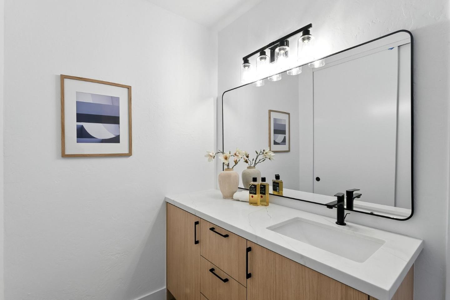 Detail Gallery Image 18 of 33 For 30 Mounds Rd #206,  San Mateo,  CA 94402 - 2 Beds | 2 Baths