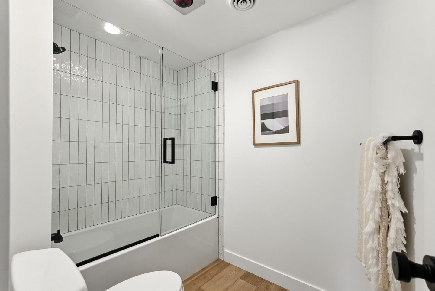 Detail Gallery Image 19 of 33 For 30 Mounds Rd #206,  San Mateo,  CA 94402 - 2 Beds | 2 Baths