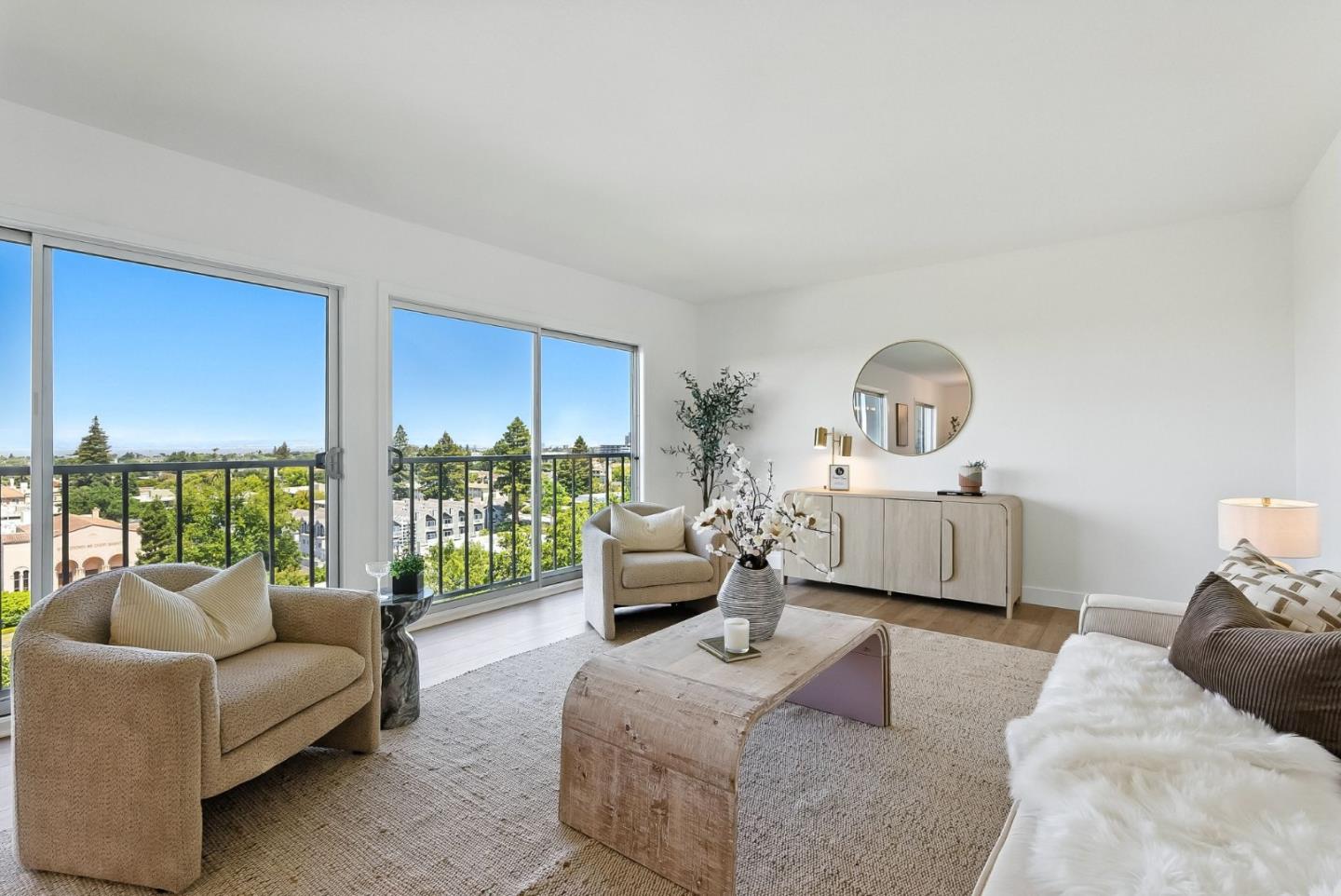 Detail Gallery Image 3 of 33 For 30 Mounds Rd #206,  San Mateo,  CA 94402 - 2 Beds | 2 Baths