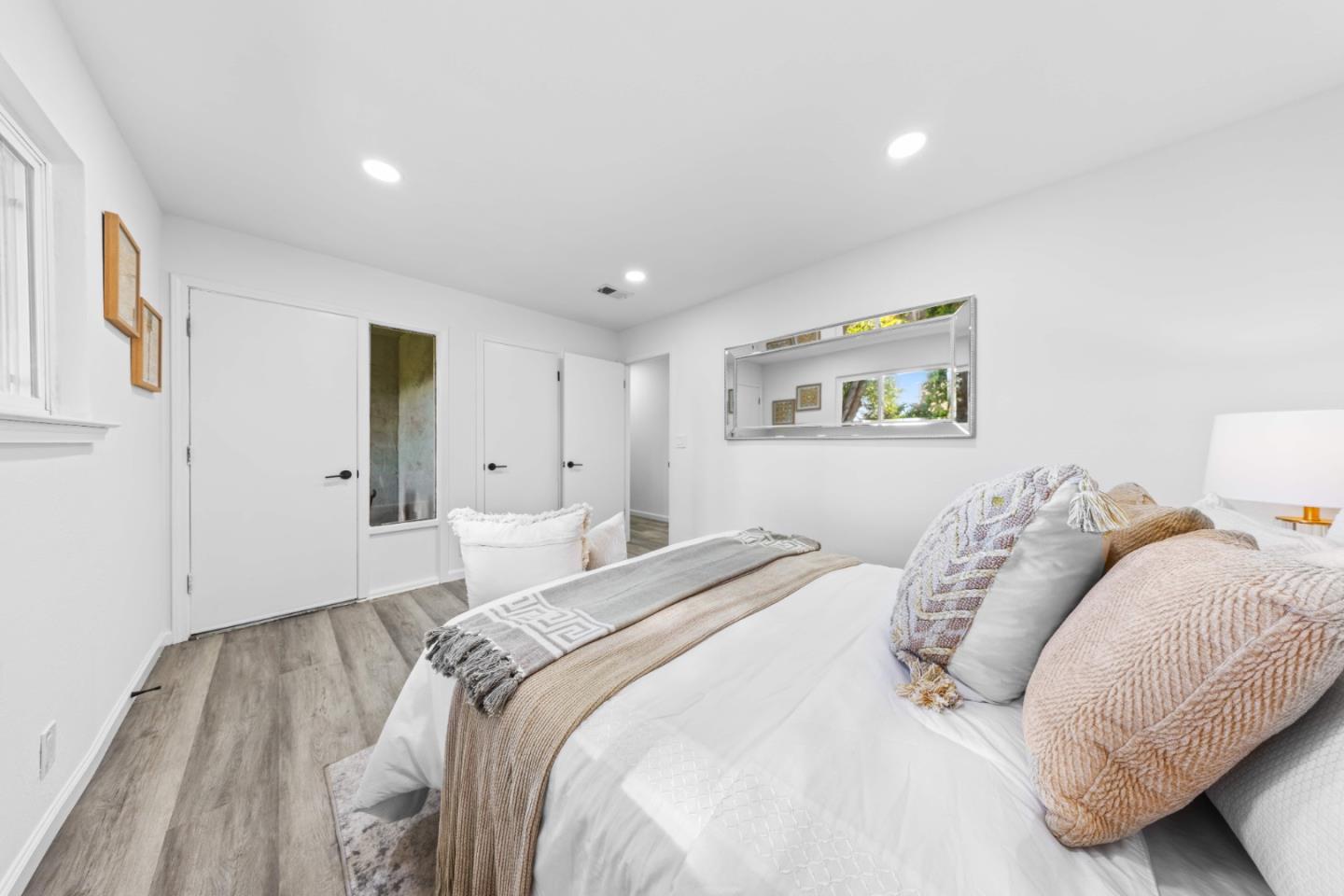Detail Gallery Image 11 of 34 For 491 Hollyberry Ct, San Jose,  CA 95129 - 3 Beds | 1/1 Baths