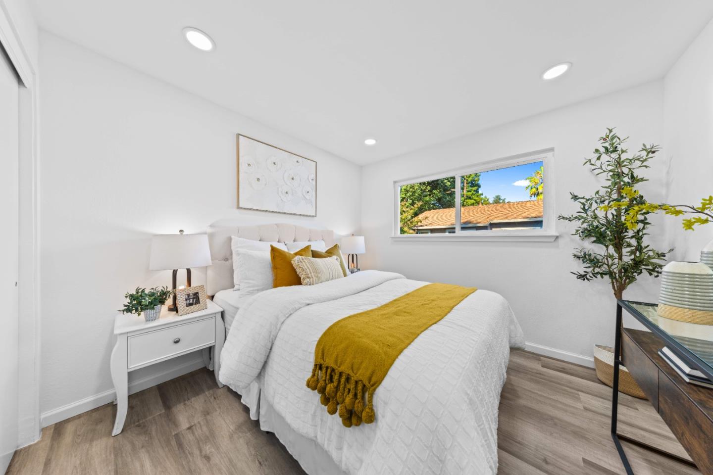 Detail Gallery Image 13 of 34 For 491 Hollyberry Ct, San Jose,  CA 95129 - 3 Beds | 1/1 Baths