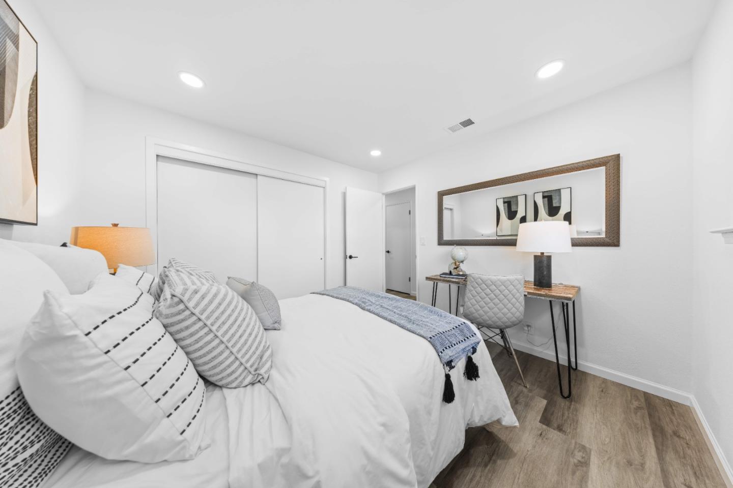 Detail Gallery Image 16 of 34 For 491 Hollyberry Ct, San Jose,  CA 95129 - 3 Beds | 1/1 Baths