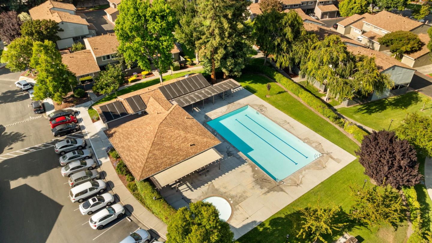 Detail Gallery Image 32 of 34 For 491 Hollyberry Ct, San Jose,  CA 95129 - 3 Beds | 1/1 Baths