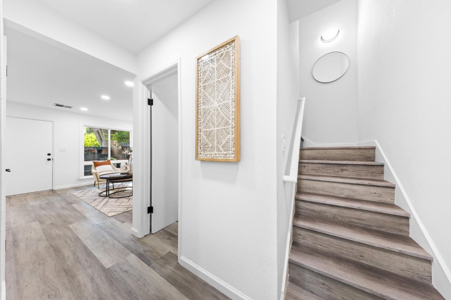 Detail Gallery Image 9 of 34 For 491 Hollyberry Ct, San Jose,  CA 95129 - 3 Beds | 1/1 Baths