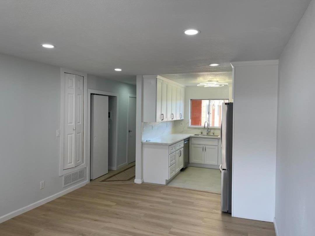Detail Gallery Image 6 of 17 For 27505 Tampa Ave #8,  Hayward,  CA 94544 - 2 Beds | 1/1 Baths