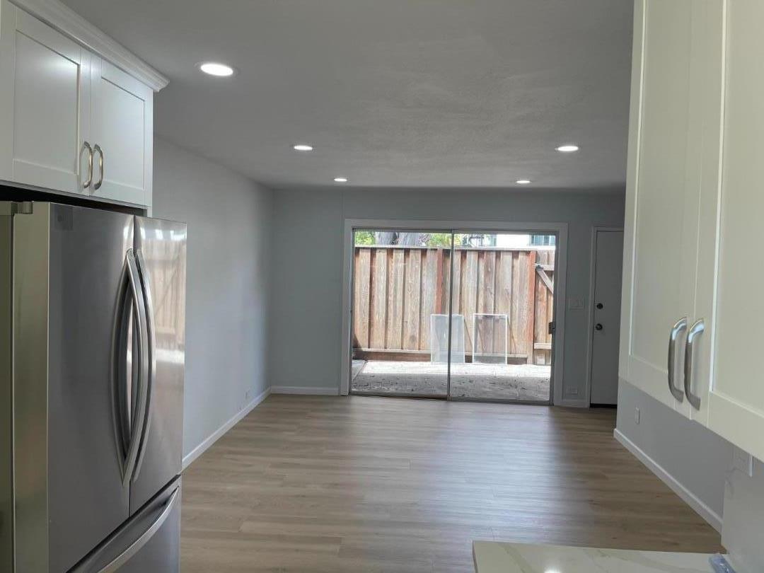 Detail Gallery Image 8 of 17 For 27505 Tampa Ave #8,  Hayward,  CA 94544 - 2 Beds | 1/1 Baths