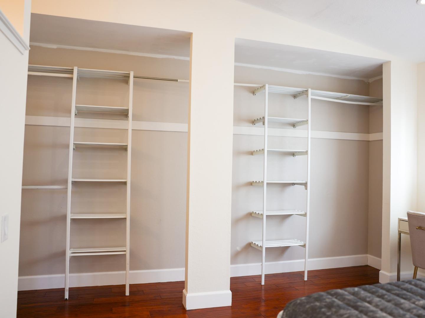 Detail Gallery Image 11 of 24 For 27941 Emerson Ave, Hayward,  CA 94545 - 3 Beds | 2 Baths