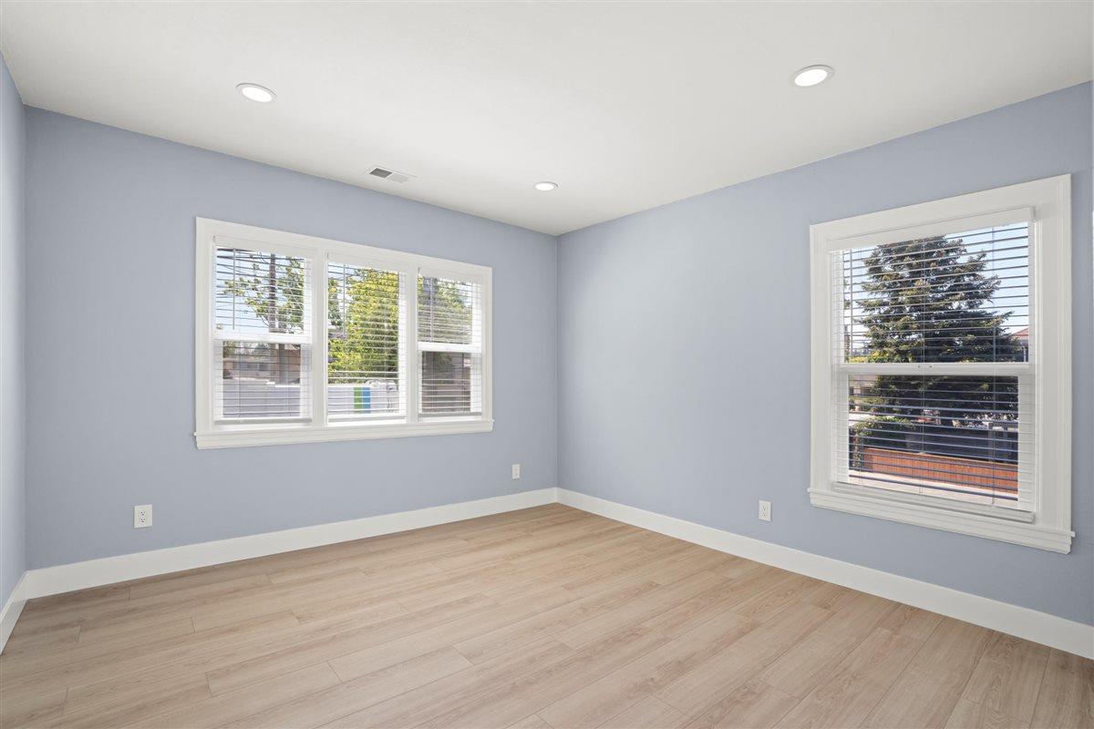 Detail Gallery Image 15 of 41 For 315 Grand Blvd, San Mateo,  CA 94401 - – Beds | – Baths
