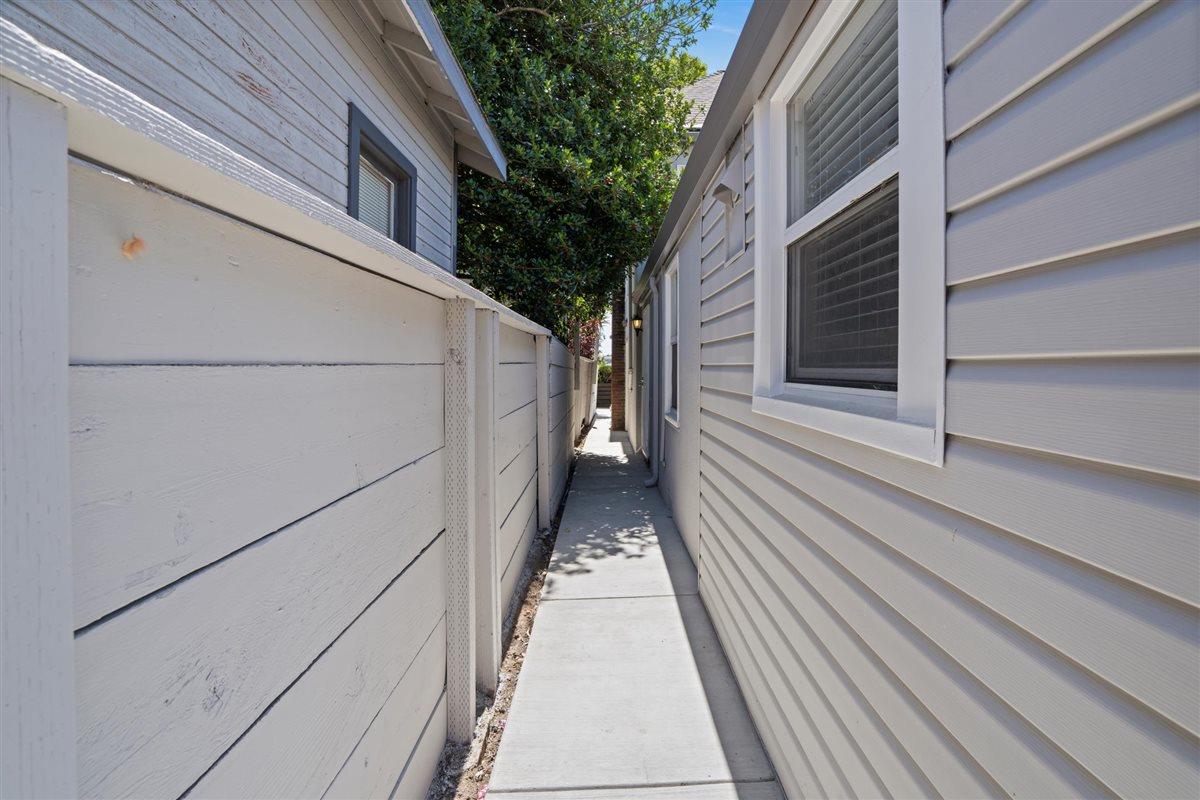 Detail Gallery Image 33 of 41 For 315 Grand Blvd, San Mateo,  CA 94401 - – Beds | – Baths