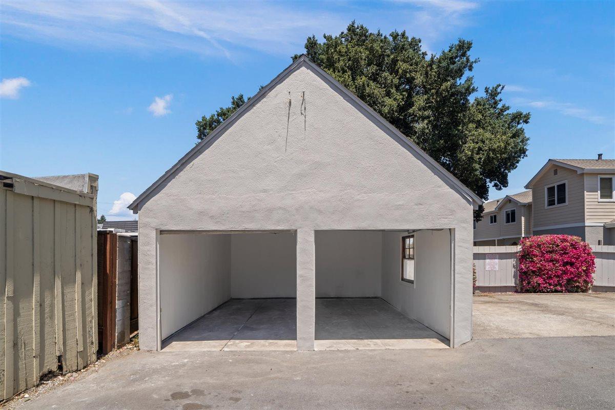 Detail Gallery Image 36 of 41 For 315 Grand Blvd, San Mateo,  CA 94401 - – Beds | – Baths
