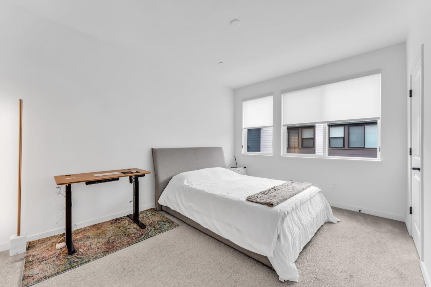 Detail Gallery Image 22 of 39 For 133 Waters Park Cir, San Mateo,  CA 94403 - 2 Beds | 2/1 Baths