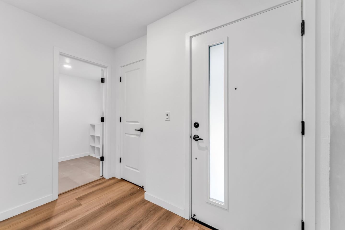 Detail Gallery Image 27 of 39 For 133 Waters Park Cir, San Mateo,  CA 94403 - 2 Beds | 2/1 Baths