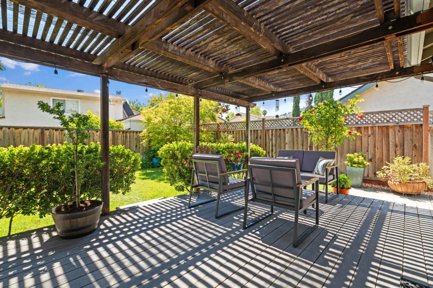 Detail Gallery Image 26 of 46 For 6230 Mahan Dr, San Jose,  CA 95123 - 3 Beds | 2 Baths