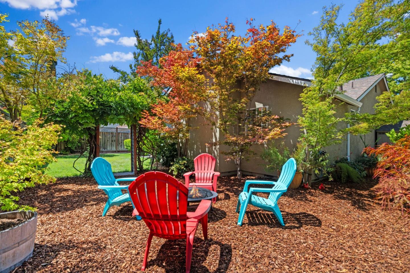 Detail Gallery Image 33 of 46 For 6230 Mahan Dr, San Jose,  CA 95123 - 3 Beds | 2 Baths