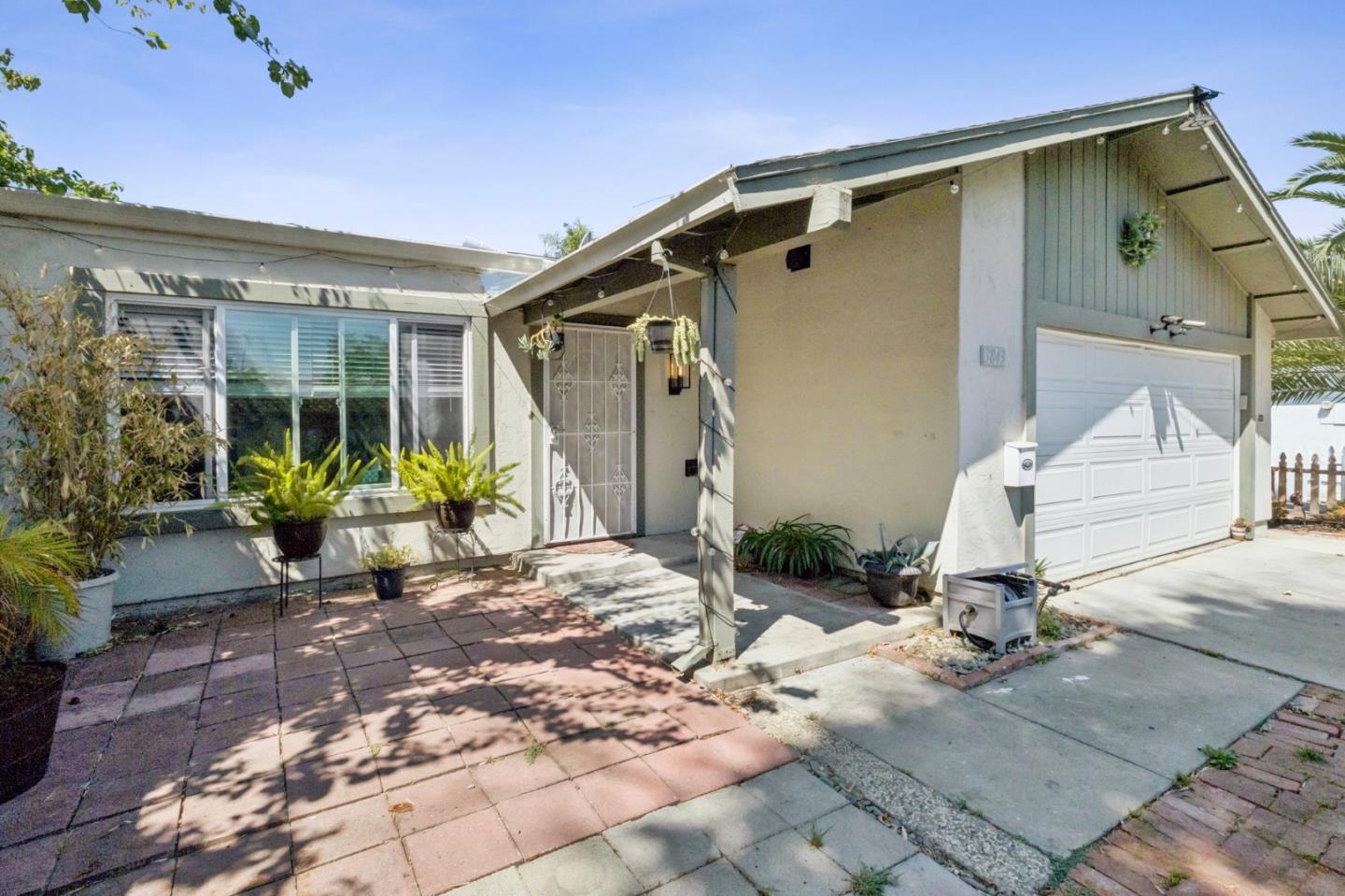 3843 Marfrance Drive, San Jose, California 95121, 2 Bedrooms Bedrooms, ,2 BathroomsBathrooms,Residential,For Sale,3843 Marfrance Drive,ML82014453