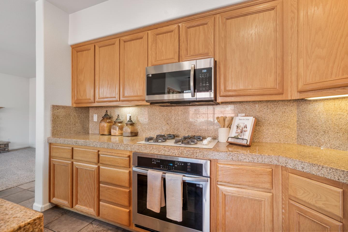 Detail Gallery Image 71 of 73 For 1101 Freedom Dr, Hollister,  CA 95023 - 4 Beds | 3 Baths