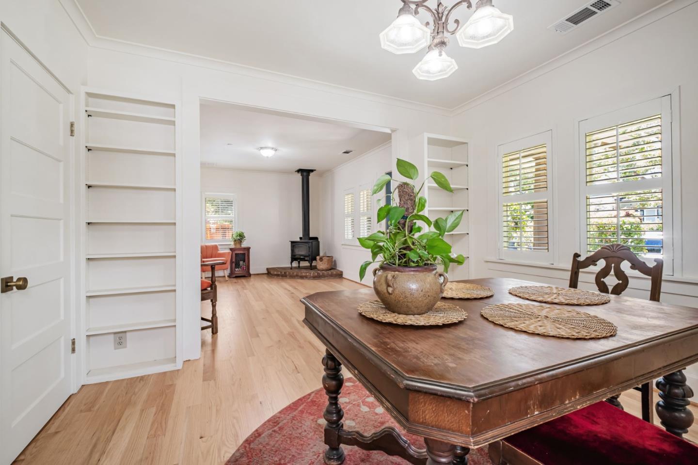 Detail Gallery Image 25 of 46 For 712 California St, Santa Cruz,  CA 95060 - 3 Beds | 2 Baths