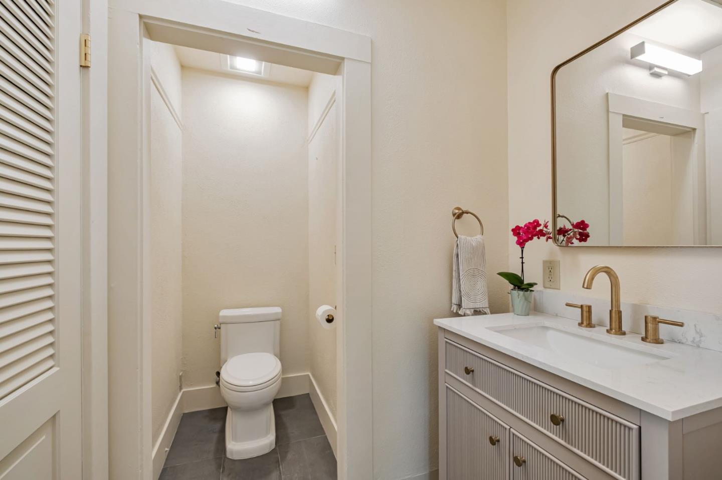 Detail Gallery Image 39 of 46 For 712 California St, Santa Cruz,  CA 95060 - 3 Beds | 2 Baths